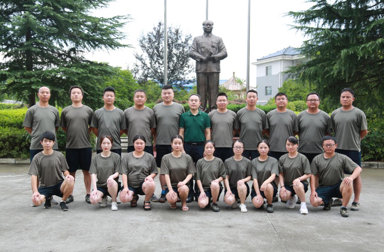 20190801华体会·HTH(中国大陆)官方网站庆祝人民解放军成立92周年活动.JPG